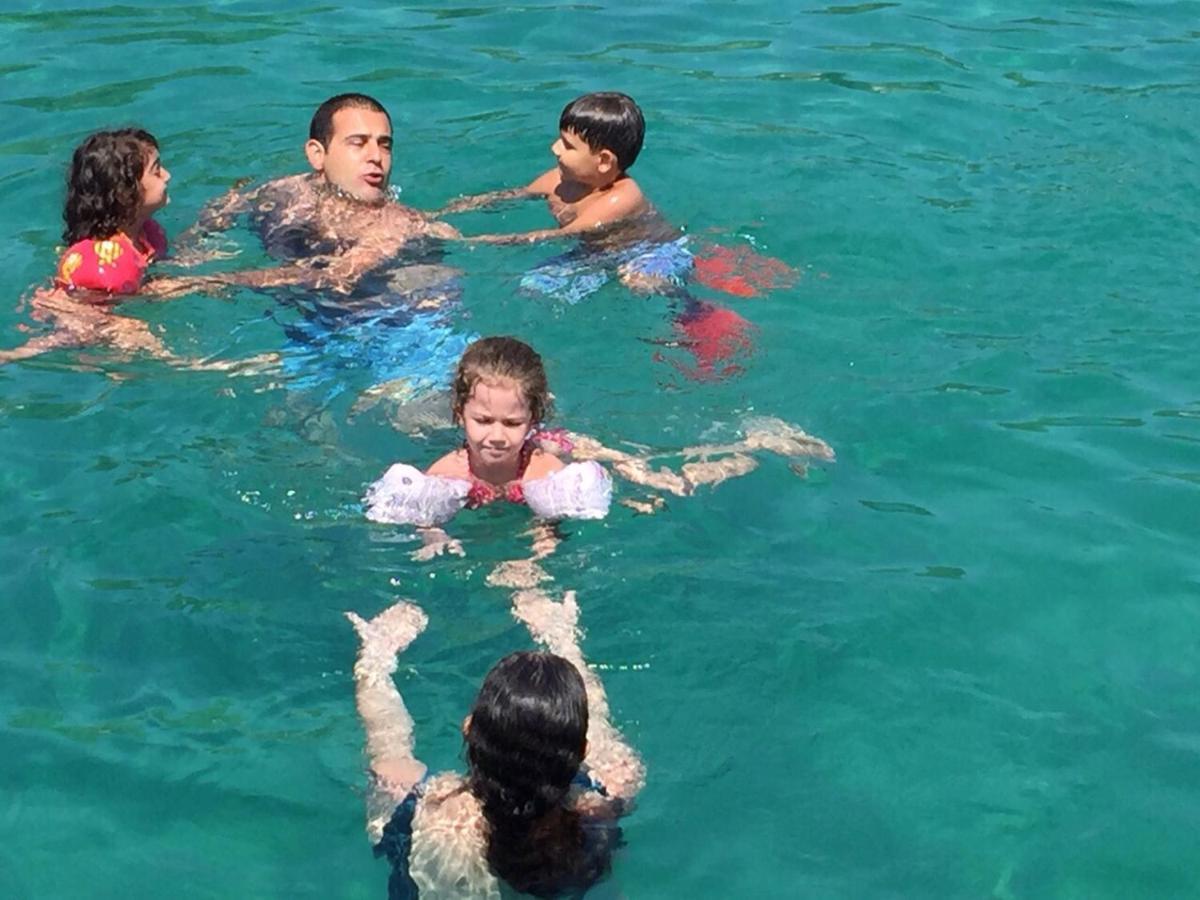 Ayshe Hotel Foça Eksteriør billede